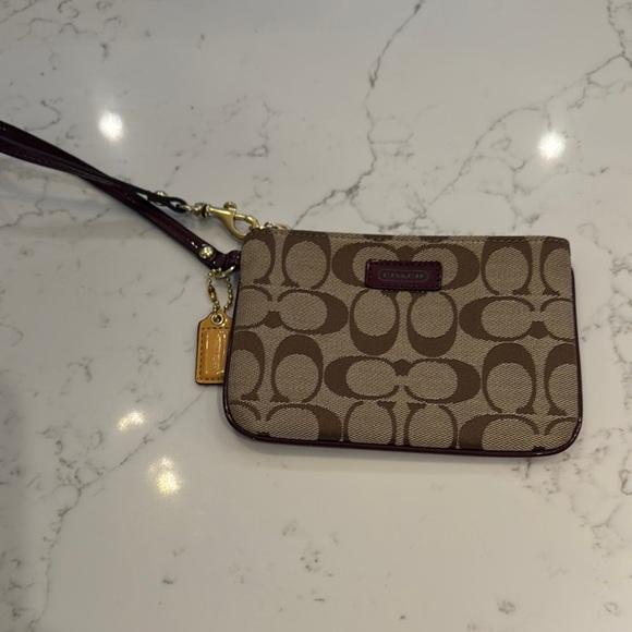Vintage Coach Tan and Brown Signature Wristlet - Picture 1 of 10